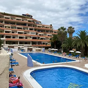 luminoso-apartamento-con-terraza-y-piscina.in-canary-islands.com/